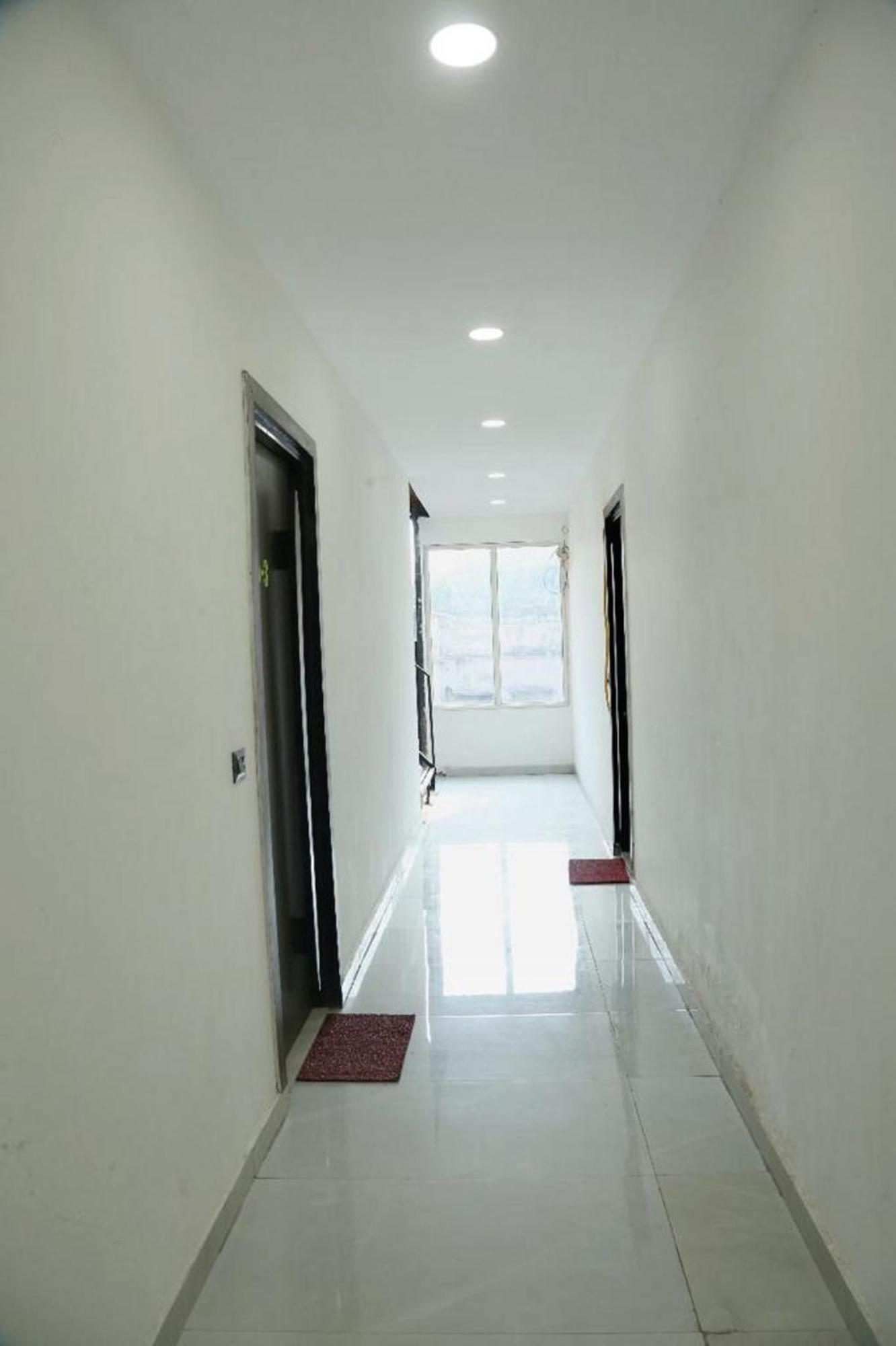 ניו דלהי Bunk Hostel Delhi Best Backpacking Accommodation מראה חיצוני תמונה