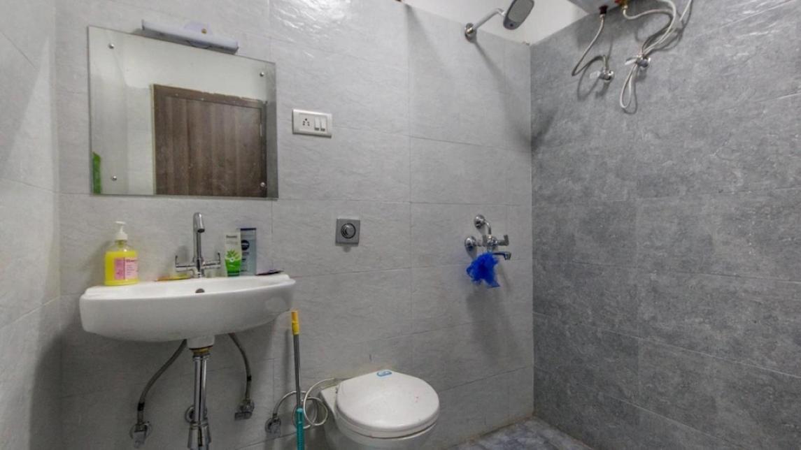 ניו דלהי Bunk Hostel Delhi Best Backpacking Accommodation מראה חיצוני תמונה